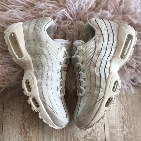 NWTNike Air Max 95 Premium! - Picture 3 of 7